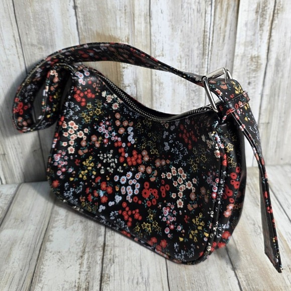 Unbranded Handbags - Floral Print Faux Leather Shoulder Bag Black Wildflower 90s Baguette Purse